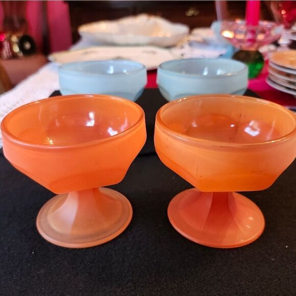 Vintage VG Set of 4 Frosted Depression Glass Compote Dishes 2 Aqua/2 Orange 3" - Picture 1 of 6